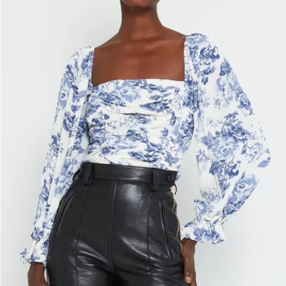 Few Moda Walter Top Blue/White Floral in size L